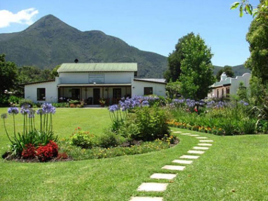 The Village Lodge Stormsrivier Exterior photo