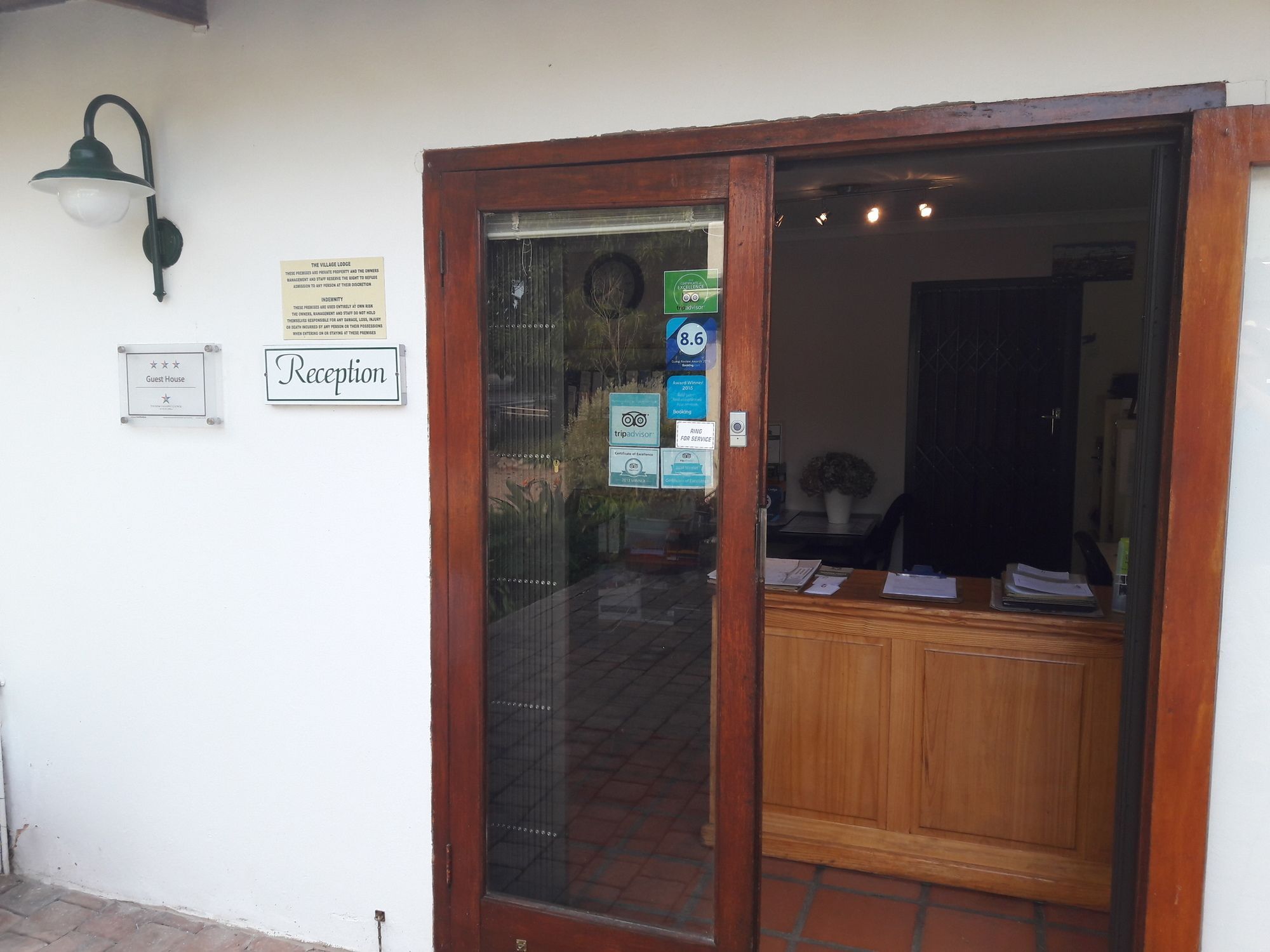 The Village Lodge Stormsrivier Exterior photo