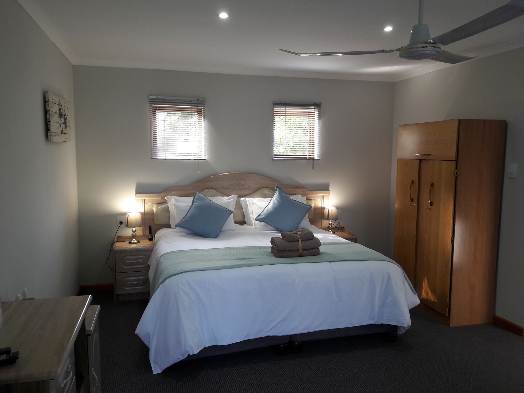 The Village Lodge Stormsrivier Exterior photo